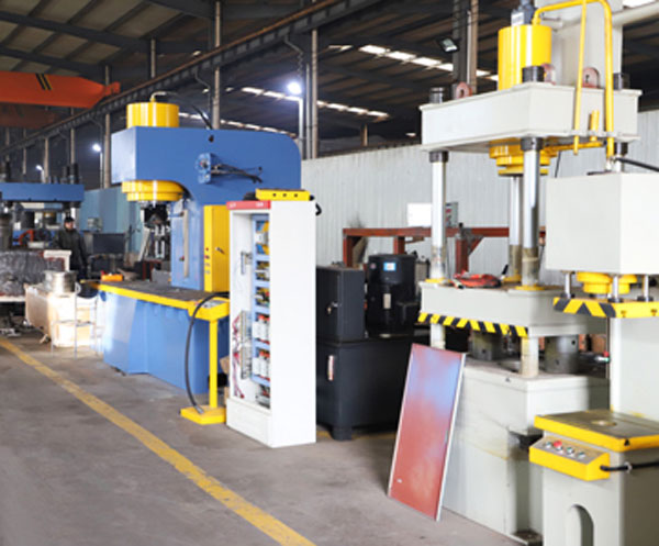 液壓機廠家實景